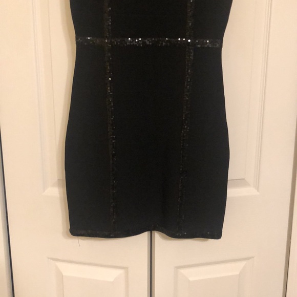 🖤GUESS | Chic Little Black Dress |  🖤 - Picture 7 of 12
